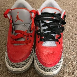 Air Jordan 3’s. United-Chi Exclusive. Size 4Y.